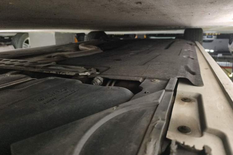 Used BMW 5 Series 2014 520Li Elegant Model Chassis Rear Left