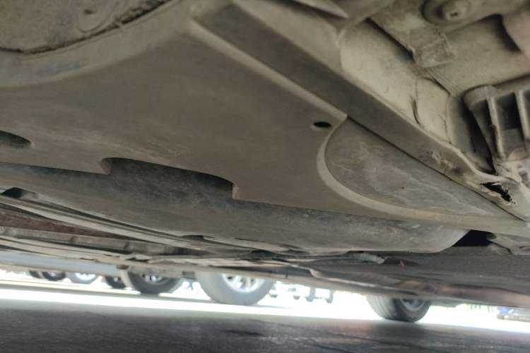 Used BMW 5 Series 2014 525Li Luxury Design Package Chassis Rear Right