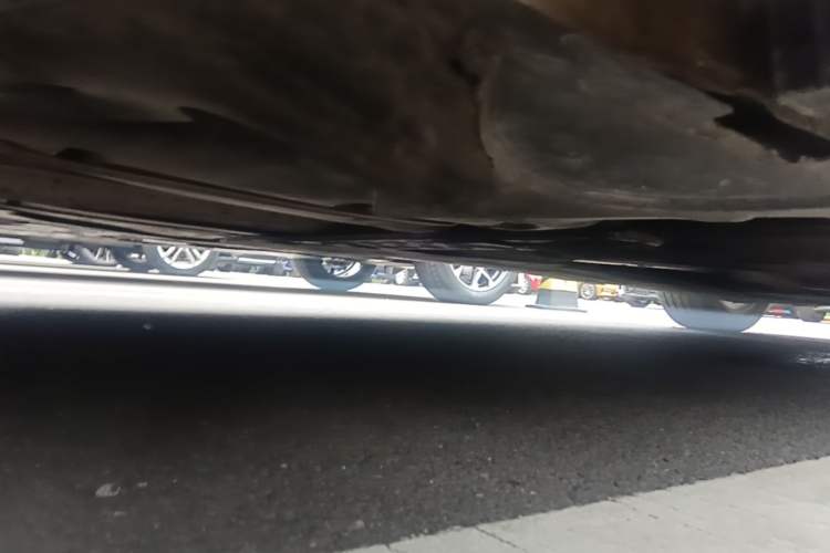 Used BMW 5 Series 2014 525Li Luxury Design Package Chassis Rear Right