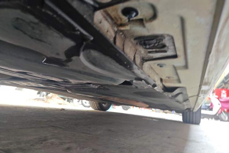 Used BMW 5 Series 2014 525Li Luxury Design Package Chassis Rear Right