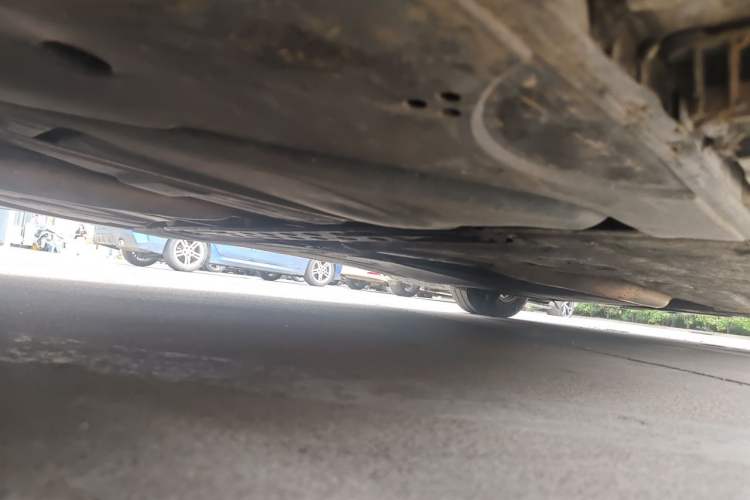 Used BMW 5 Series 2014 520i Elegant Edition Chassis Rear Right