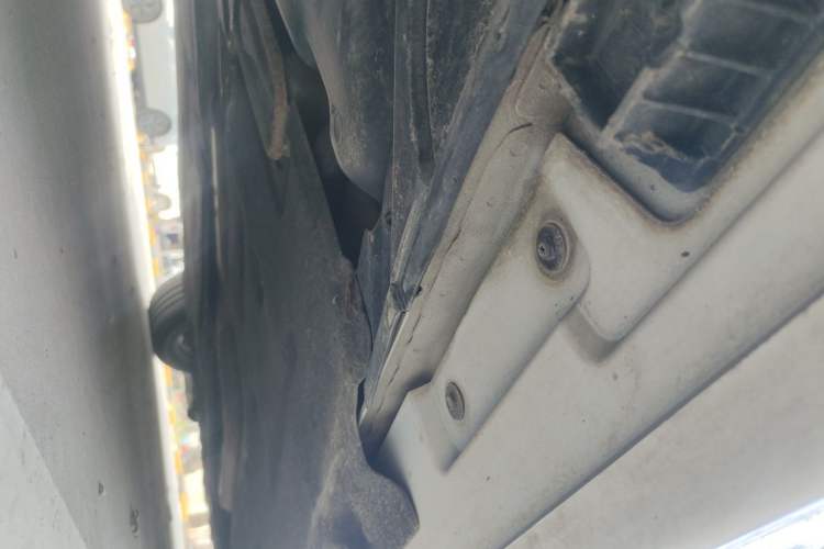 Used BMW 5 Series 2014 520Li Elegant Model Chassis Rear Right