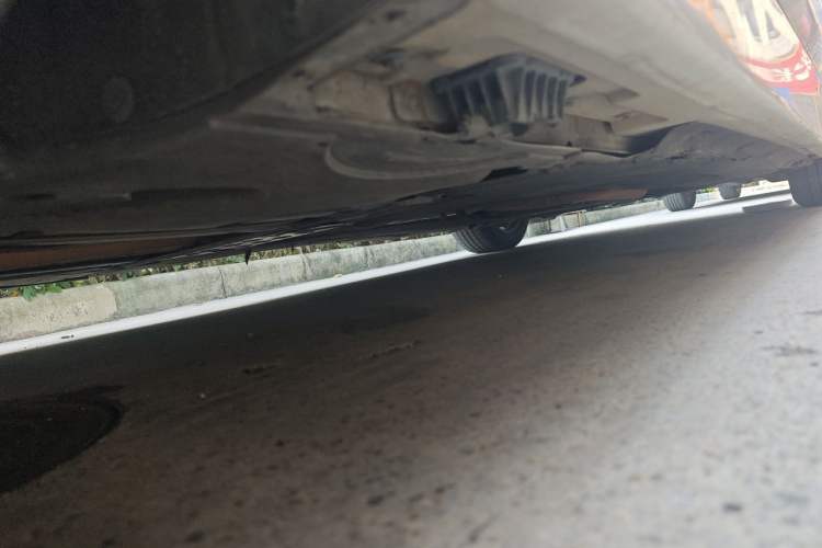 Used BMW 5 Series 2014 520Li Elegant Model Chassis Rear Right