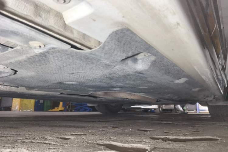 Used BMW 5 Series 2014 525Li Luxury Design Package Chassis Rear Right