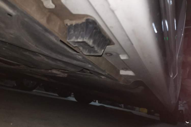 Used BMW 5 Series 2014 525Li Leading Model Chassis Rear Right