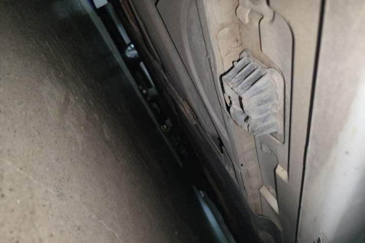 Used BMW 5 Series 2014 525Li Leading Model Chassis Rear Right