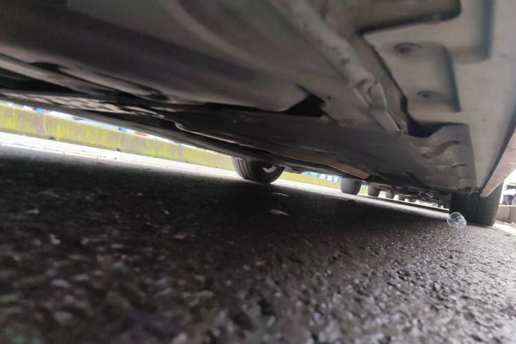 Used BMW 5 Series 2014 525Li Luxury Design Package Chassis Rear Right