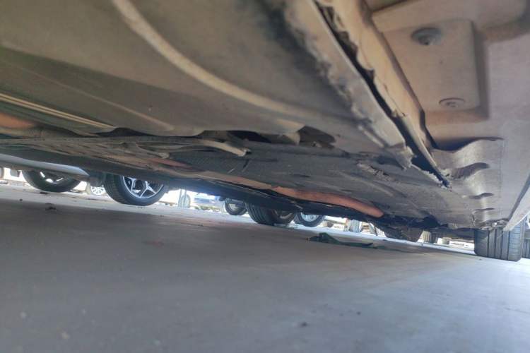 Used BMW 5 Series 2014 525Li Luxury Design Package Chassis Rear Right
