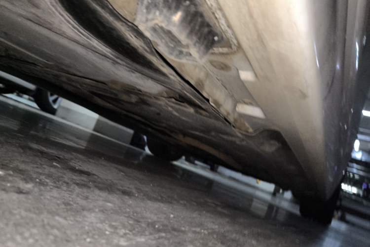 Used BMW 5 Series 2014 525Li Luxury Design Package Chassis Rear Right