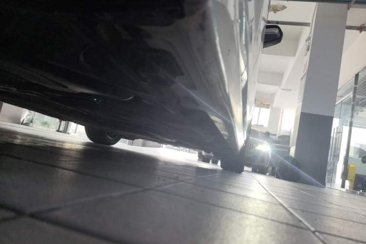 Used BMW 5 Series 2014 535Li Leading Model Chassis Rear Right
