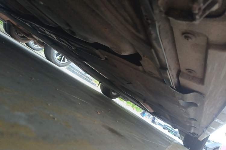 Used BMW 5 Series 2014 525Li Luxury Design Package Chassis Rear Right