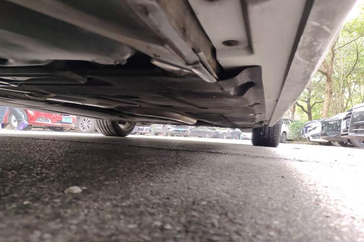 Used BMW 5 Series 2014 525Li Luxury Design Package Chassis Rear Right