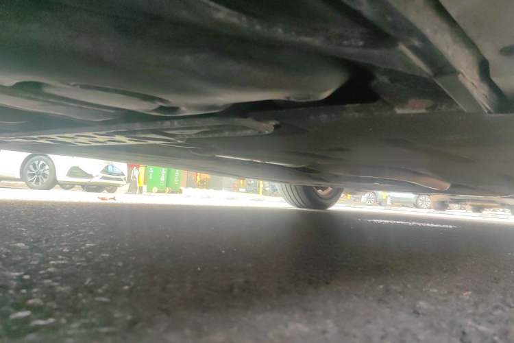 Used BMW 5 Series 2014 525Li Luxury Design Package Chassis Rear Right