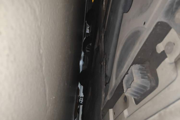 Used BMW 5 Series 2014 520Li Elegant Model Chassis Rear Right