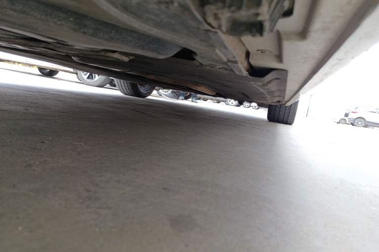 Used BMW 5 Series 2014 520Li Elegant Model Chassis Rear Right