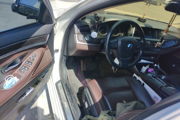 Used BMW 5 Series 2014 525Li Luxury Design Package Driver Seat