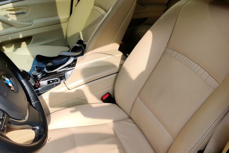 Used BMW 5 Series 2014 525Li Luxury Design Package Driver Seat