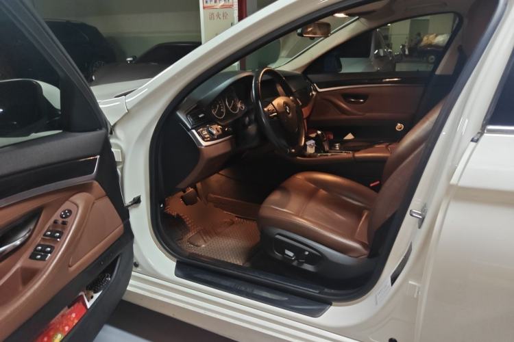 Used BMW 5 Series 2014 520Li Elegant Model Driver Seat