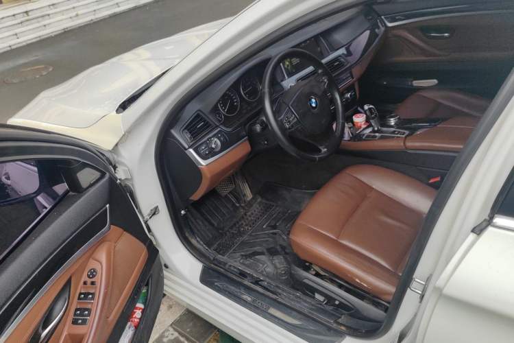 Used BMW 5 Series 2014 520Li Elegant Model Driver Seat