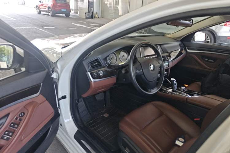 Used BMW 5 Series 2014 525Li Leading Model Driver Seat