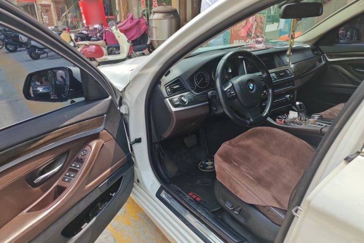 Used BMW 5 Series 2014 525Li Luxury Design Package Driver Seat