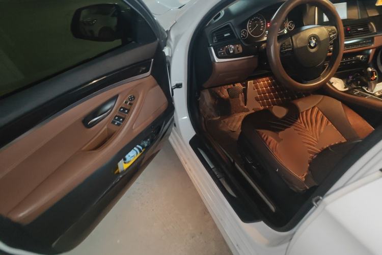 Used BMW 5 Series 2014 520Li Elegant Model Driver Seat