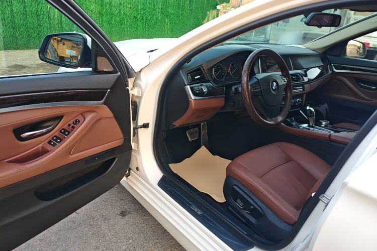 Used BMW 5 Series 2014 525Li Leading Model Driver Seat