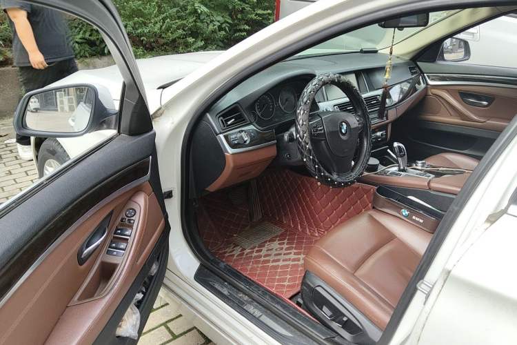 Used BMW 5 Series 2014 525Li Leading Model Driver Seat