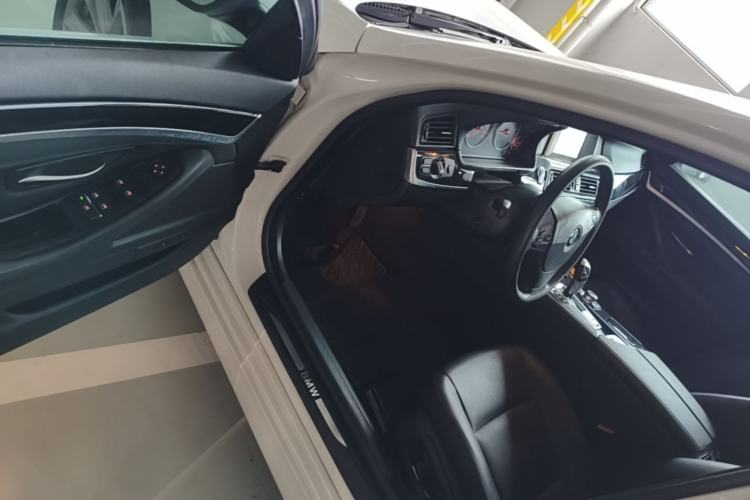 Used BMW 5 Series 2014 520Li Elegant Model Driver Seat
