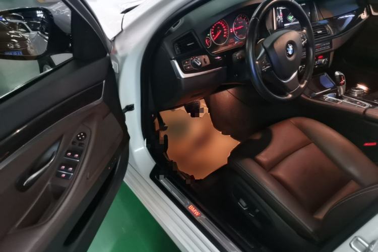 Used BMW 5 Series 2014 525Li Luxury Design Package Driver Seat