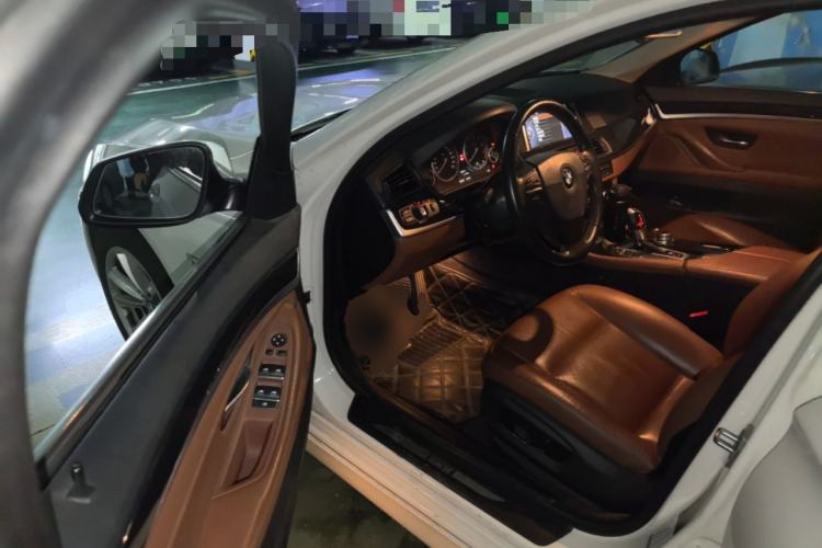 Used BMW 5 Series 2014 520Li Elegant Model Driver Seat