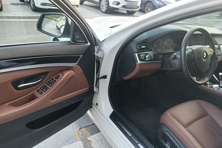 Used BMW 5 Series 2014 520Li Elegant Model Driver Seat