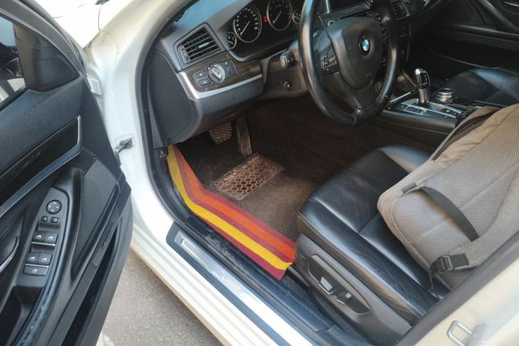 Used BMW 5 Series 2014 525Li Luxury Design Package Driver Seat