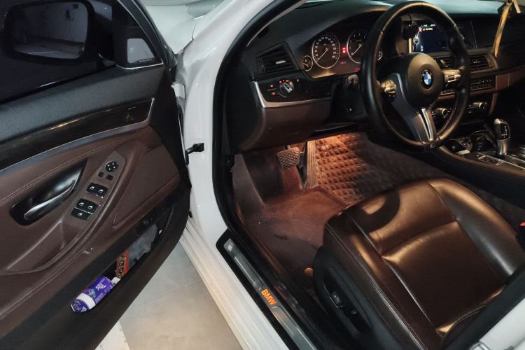 Used BMW 5 Series 2014 525Li Luxury Design Package Driver Seat