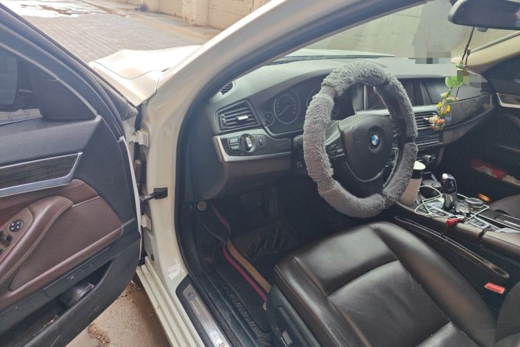 Used BMW 5 Series 2014 525Li Luxury Design Package Driver Seat