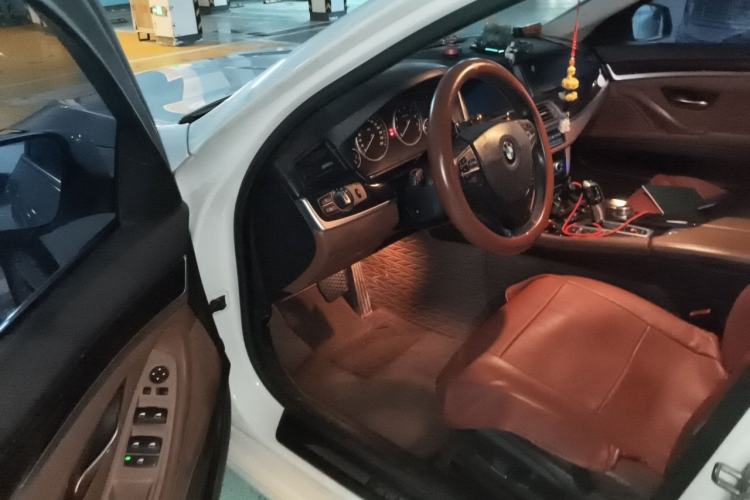 Used BMW 5 Series 2014 520Li Elegant Model Driver Seat