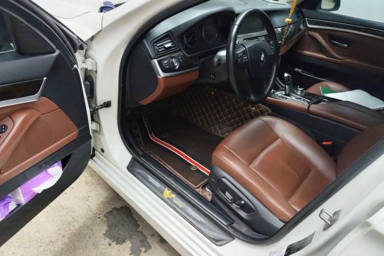 Used BMW 5 Series 2014 525Li Leading Model Driver Seat