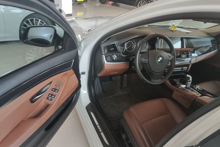 Used BMW 5 Series 2014 520Li Elegant Model Driver Seat