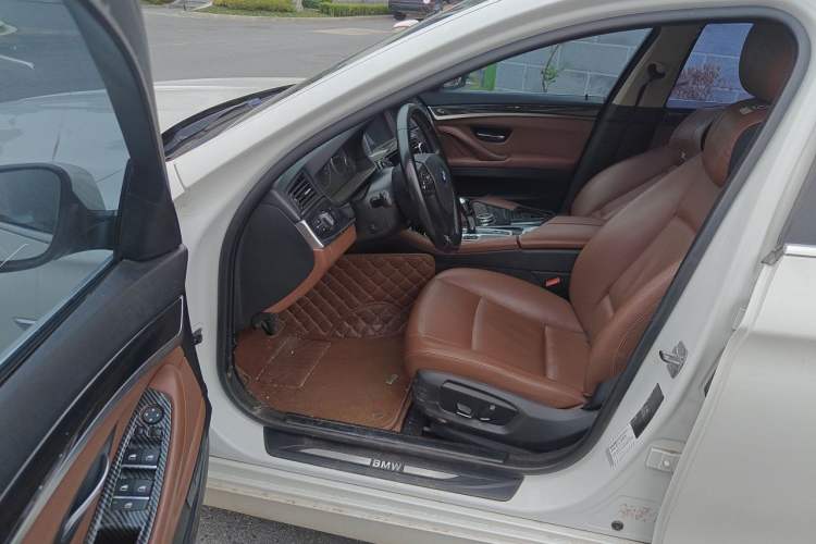 Used BMW 5 Series 2014 520Li Elegant Model Driver Seat