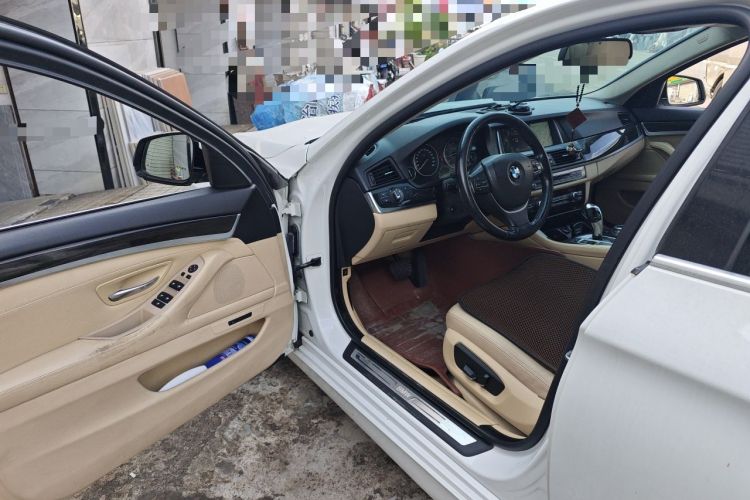 Used BMW 5 Series 2014 525Li Luxury Design Package Driver Seat