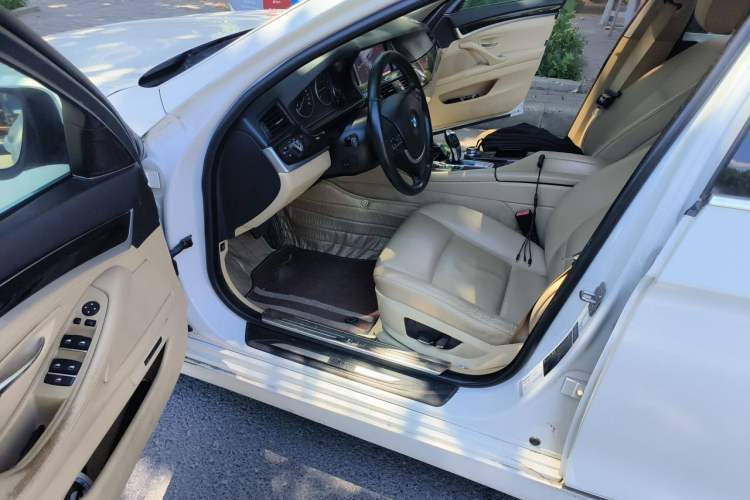 Used BMW 5 Series 2014 525Li Fashion Design Package Driver Seat