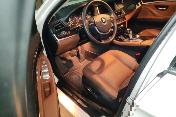 Used BMW 5 Series 2014 520Li Elegant Model Driver Seat