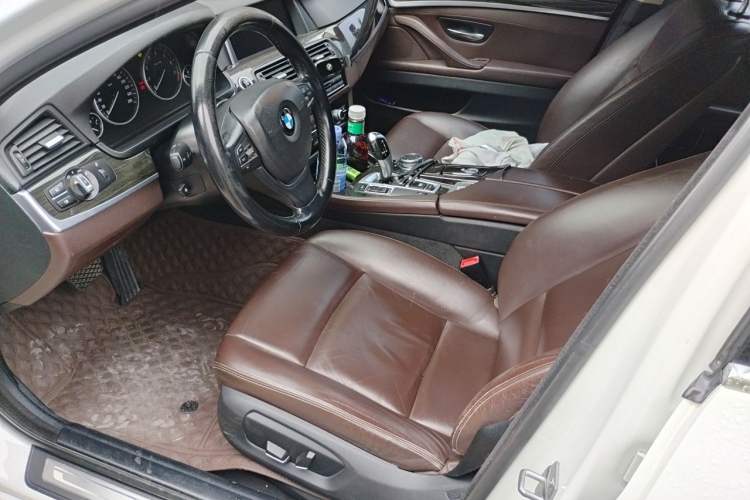 Used BMW 5 Series 2014 525Li Luxury Design Package Driver Seat