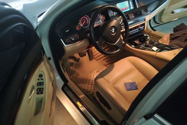 Used BMW 5 Series 2014 525Li Luxury Design Package Driver Seat