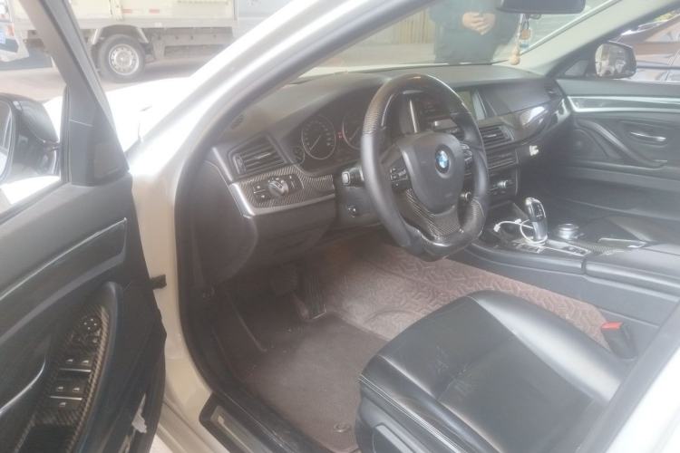 Used BMW 5 Series 2014 525Li Luxury Design Package Driver Seat