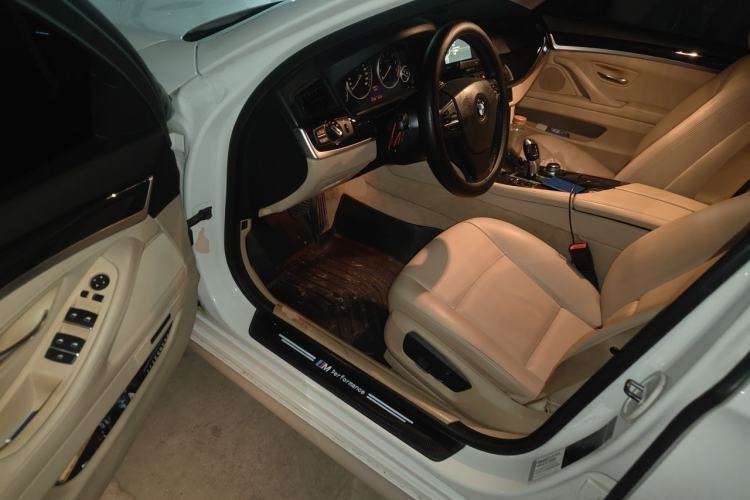 Used BMW 5 Series 2014 520Li Elegant Model Driver Seat