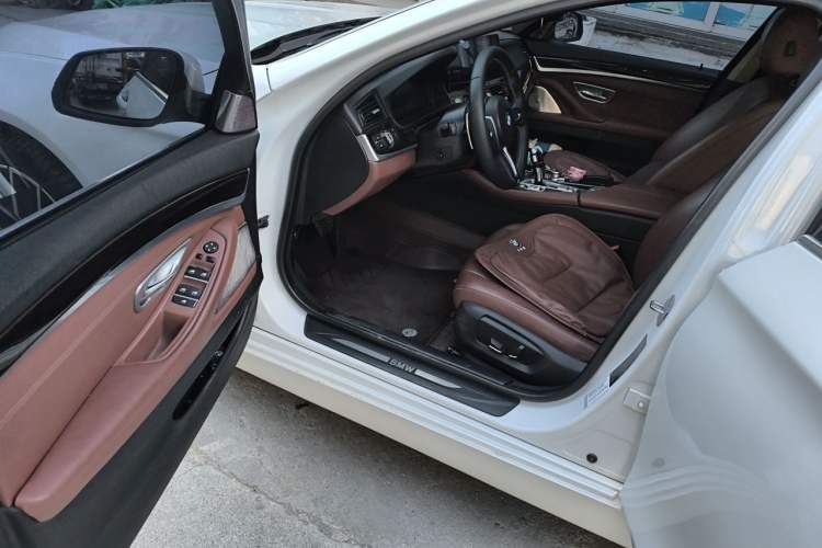 Used BMW 5 Series 2014 525Li Leading Model Driver Seat