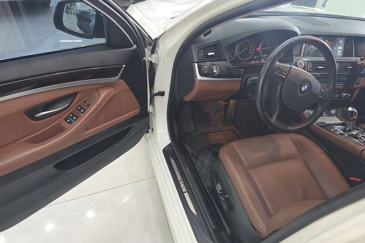 Used BMW 5 Series 2014 525Li Leading Model Driver Seat