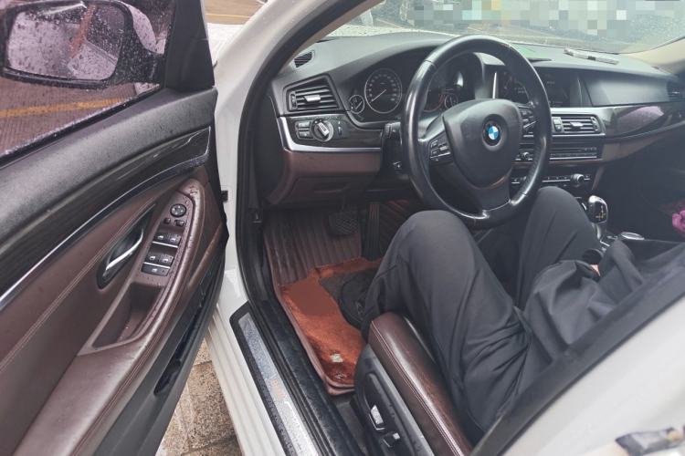 Used BMW 5 Series 2014 525Li Luxury Design Package Driver Seat