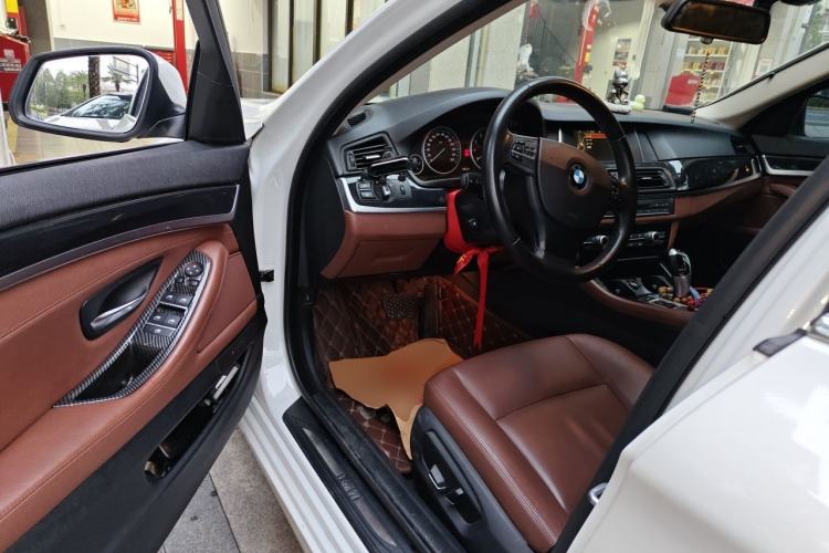 Used BMW 5 Series 2014 520Li Elegant Model Driver Seat
